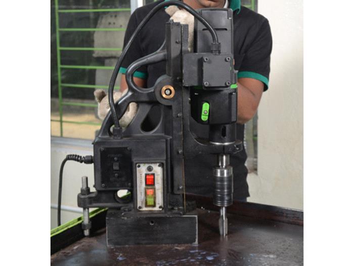 Magnetic Core Drilling Machine-KDS 100 - Eibenstock Positron Products