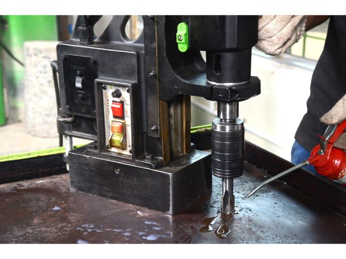 Magnetic Core Drilling Machine-KDS 100 - Eibenstock Positron Products